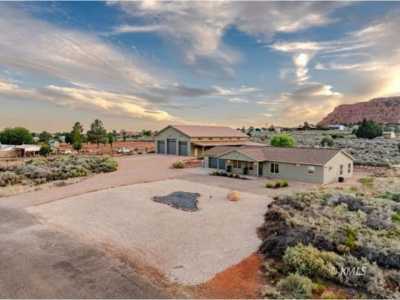 Home For Sale in Kanab, Utah
