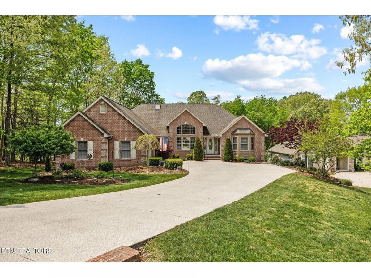 Picture of Home For Sale in Fairfield Glade, Tennessee, United States