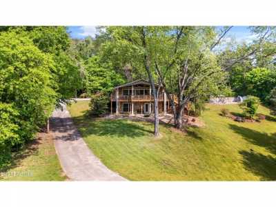 Home For Sale in Louisville, Tennessee