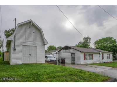 Home For Sale in Alcoa, Tennessee