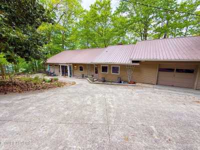 Home For Sale in Andersonville, Tennessee