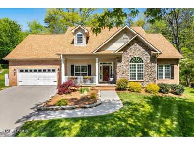 Home For Sale in Loudon, Tennessee