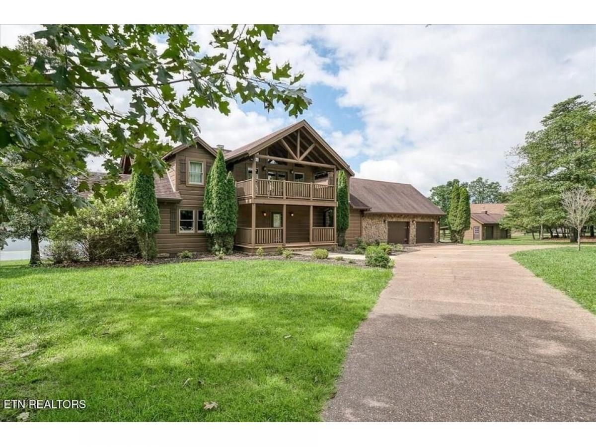 Picture of Home For Sale in Spencer, Tennessee, United States