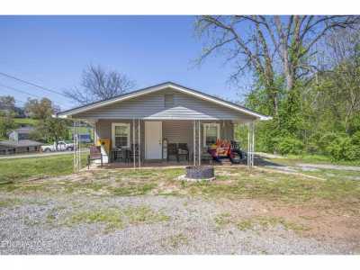 Home For Sale in Loudon, Tennessee