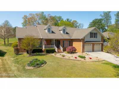 Home For Sale in Loudon, Tennessee