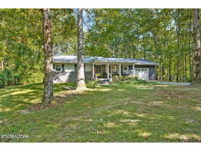 Home For Sale in Jamestown, Tennessee