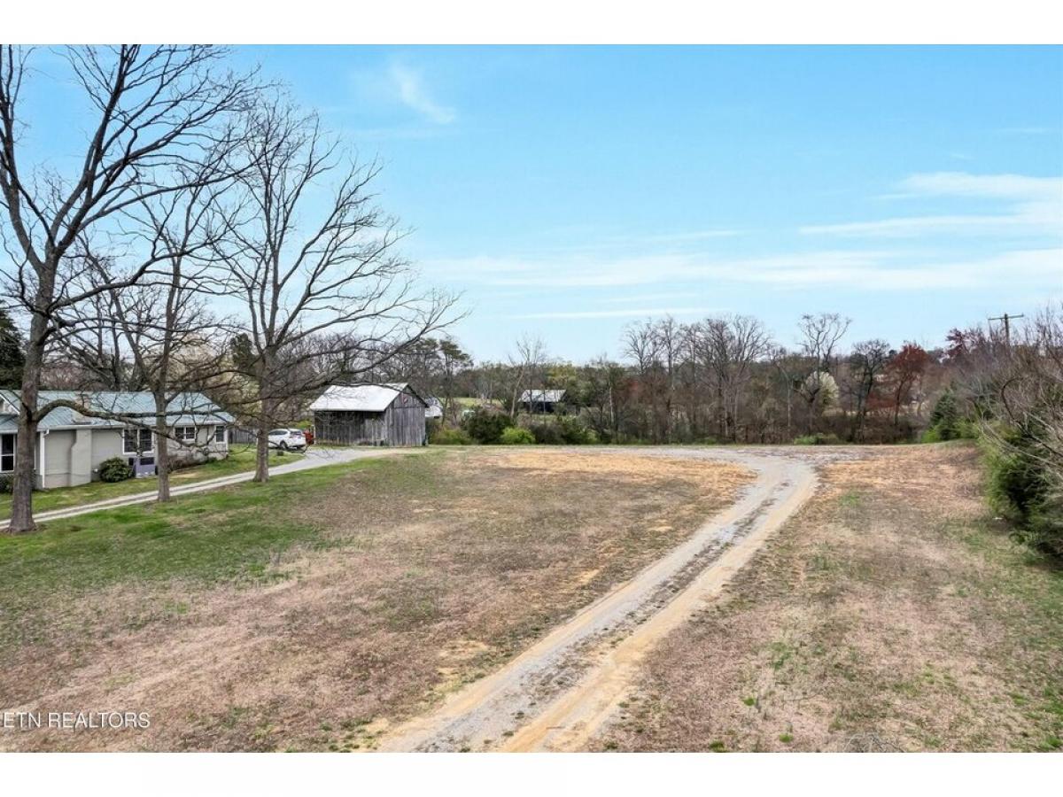 Picture of Residential Land For Sale in Maryville, Tennessee, United States