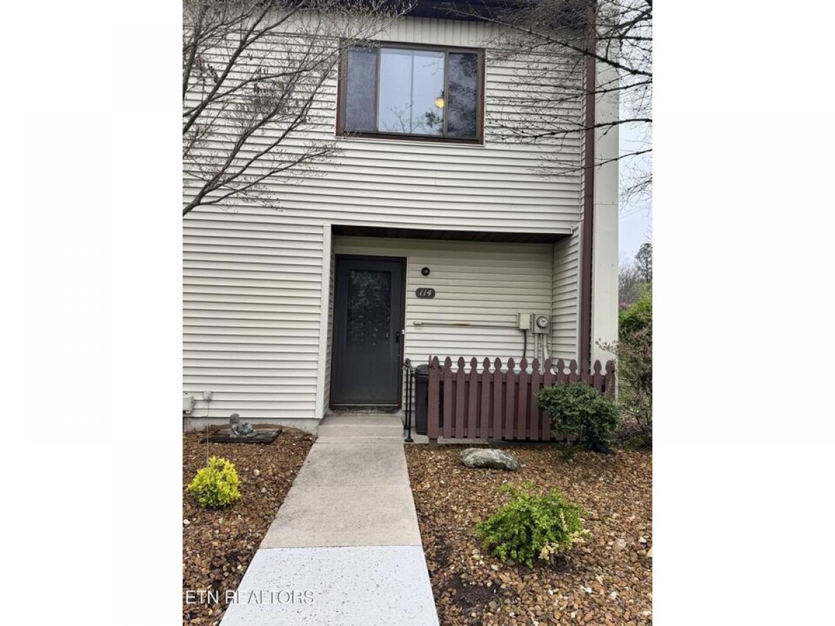 Picture of Home For Sale in Fairfield Glade, Tennessee, United States