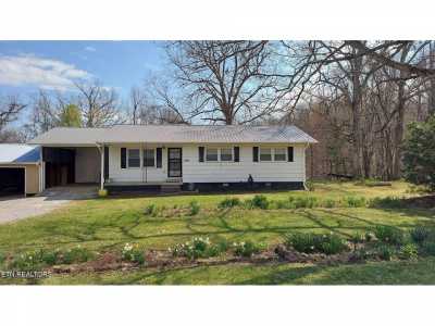 Home For Sale in Jamestown, Tennessee