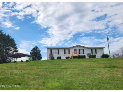 Home For Sale in Kodak, Tennessee