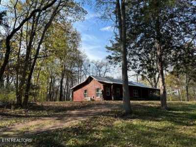 Home For Sale in Pikeville, Tennessee