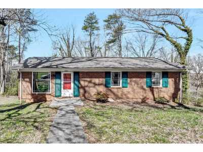 Home For Sale in Maryville, Tennessee