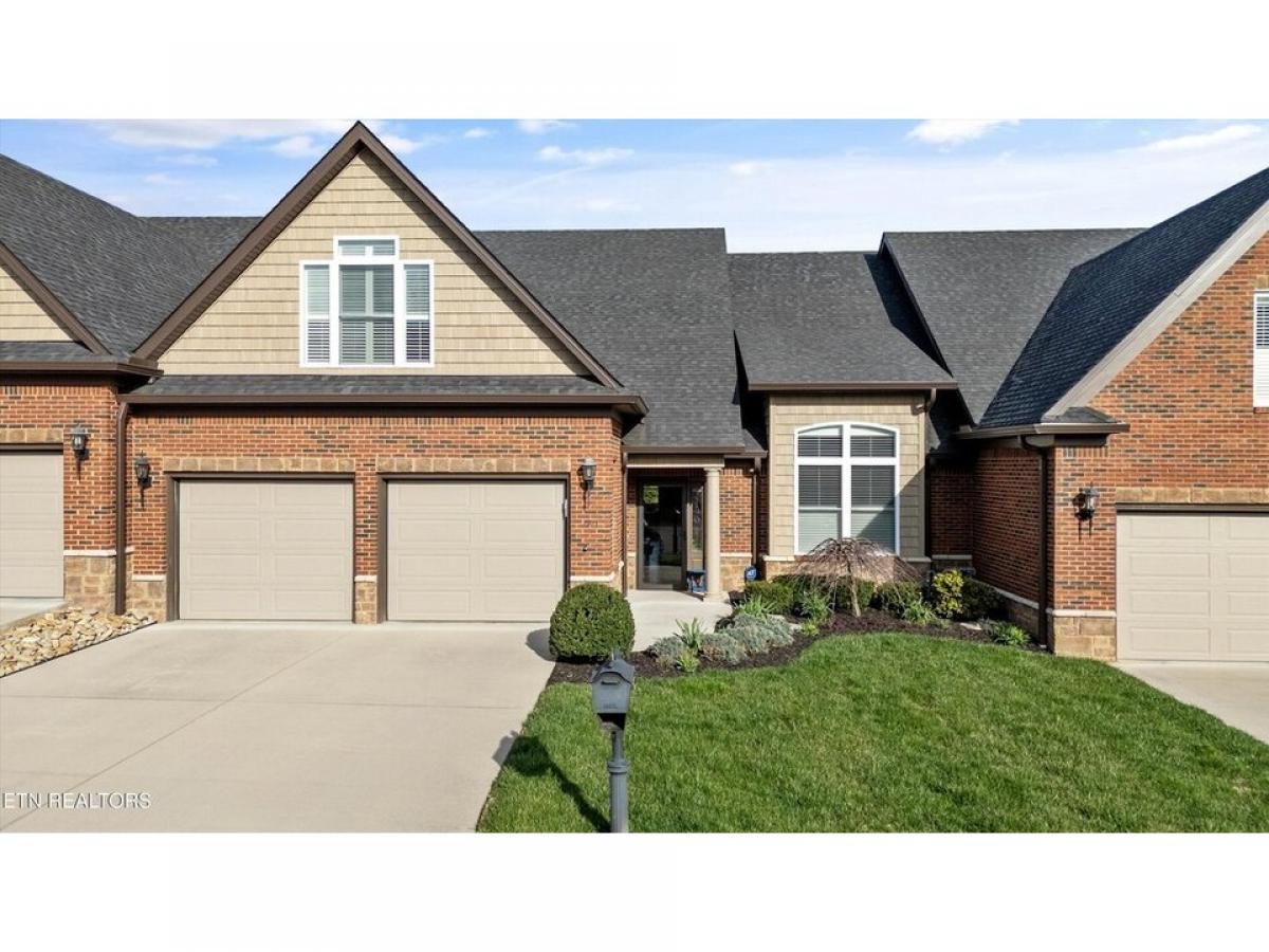 Picture of Home For Sale in Maryville, Tennessee, United States