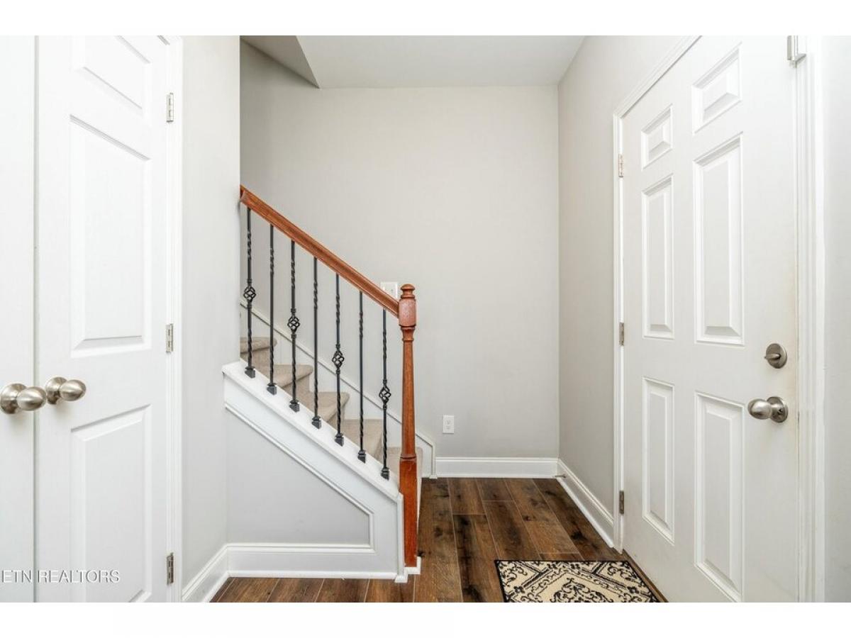 Picture of Home For Sale in Maryville, Tennessee, United States