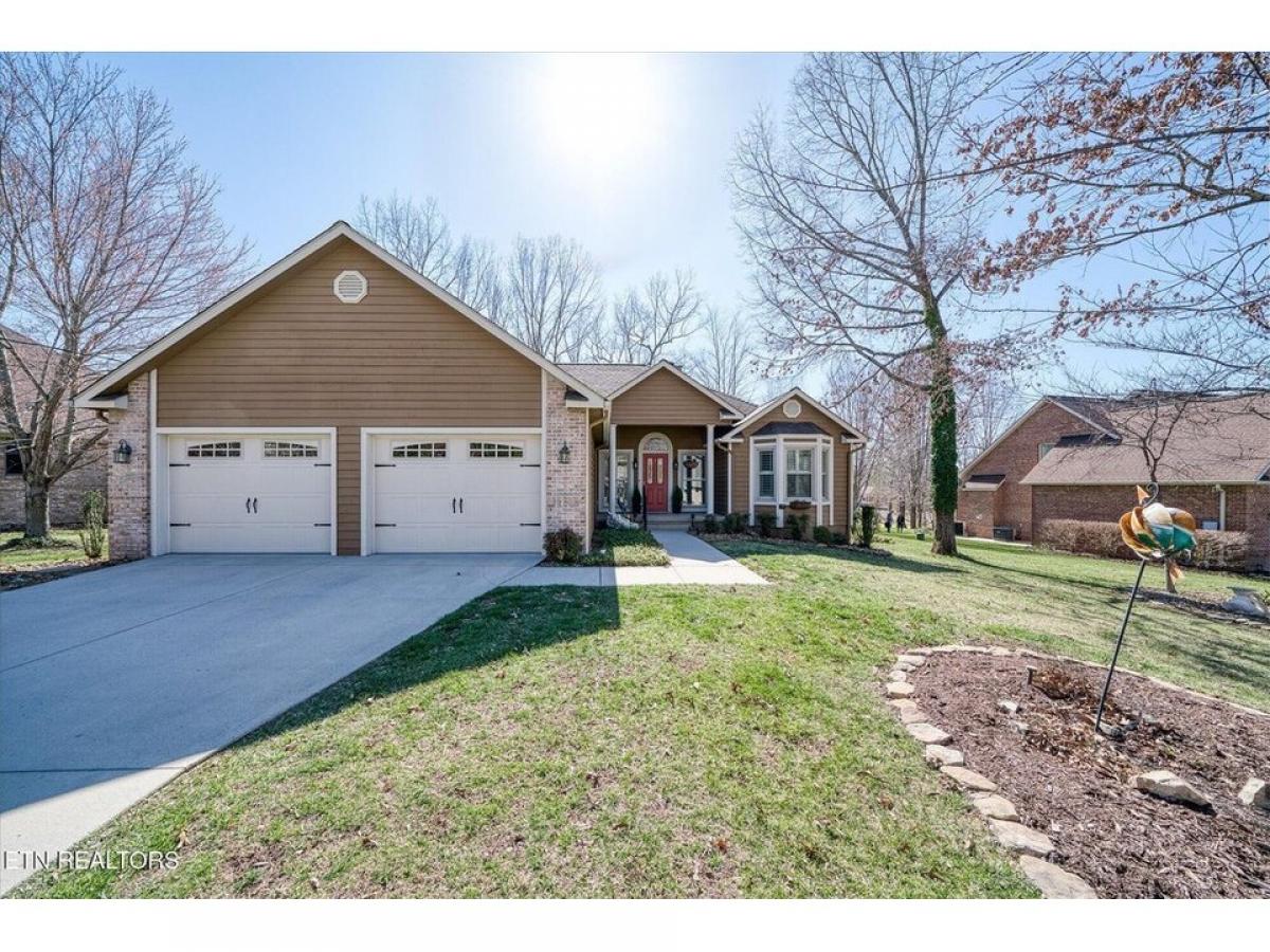 Picture of Home For Sale in Fairfield Glade, Tennessee, United States