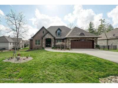 Home For Sale in Fairfield Glade, Tennessee