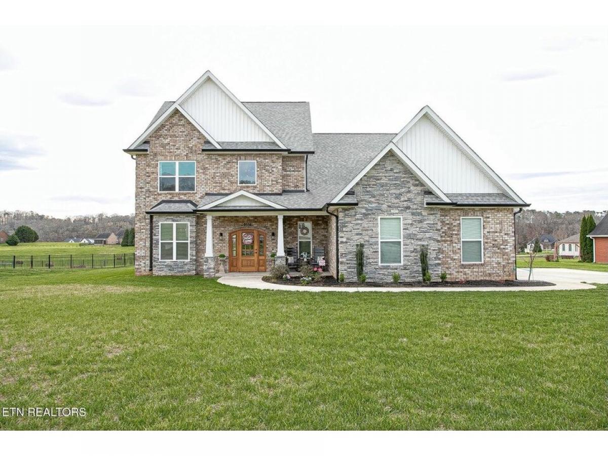 Picture of Home For Sale in Kodak, Tennessee, United States