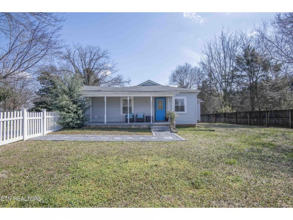 Picture of Home For Sale in Maryville, Tennessee, United States