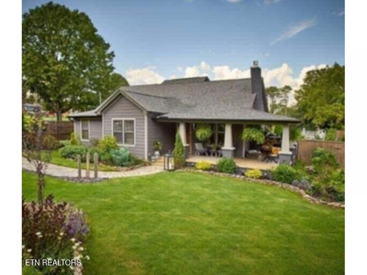 Picture of Home For Sale in Maryville, Tennessee, United States