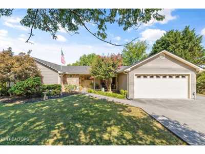 Home For Sale in Louisville, Tennessee