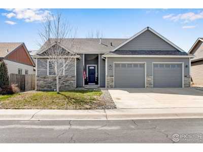 Home For Sale in Johnstown, Colorado