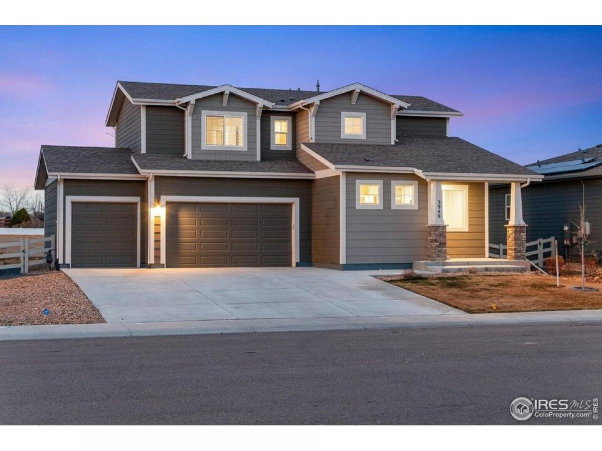 Picture of Home For Sale in Wellington, Colorado, United States
