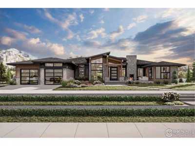 Home For Sale in Windsor, Colorado