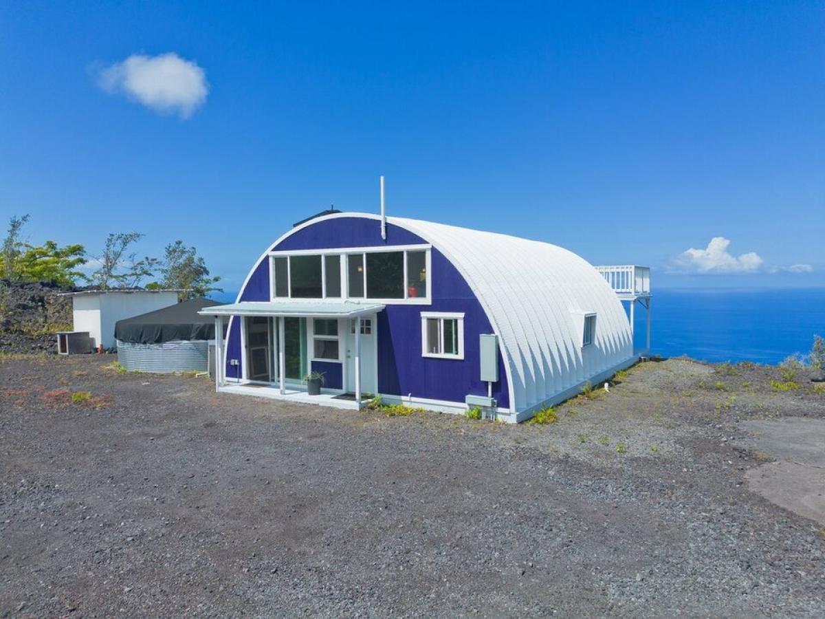 Picture of Home For Sale in Captain Cook, Hawaii, United States