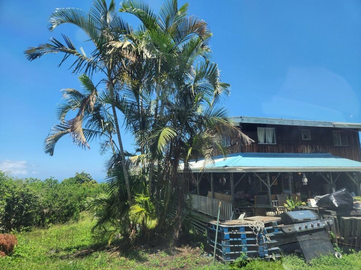 Picture of Home For Sale in Captain Cook, Hawaii, United States