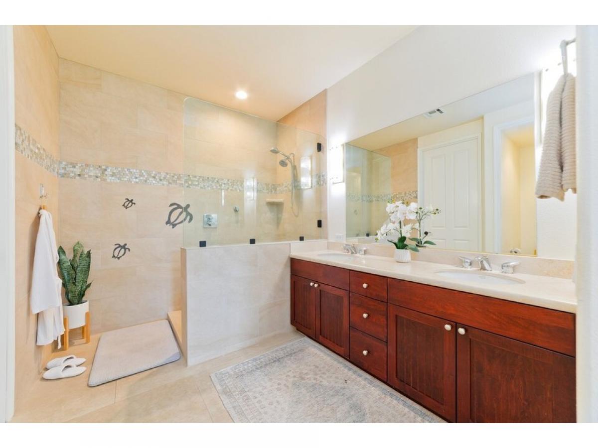 Picture of Home For Sale in Waikoloa, Hawaii, United States