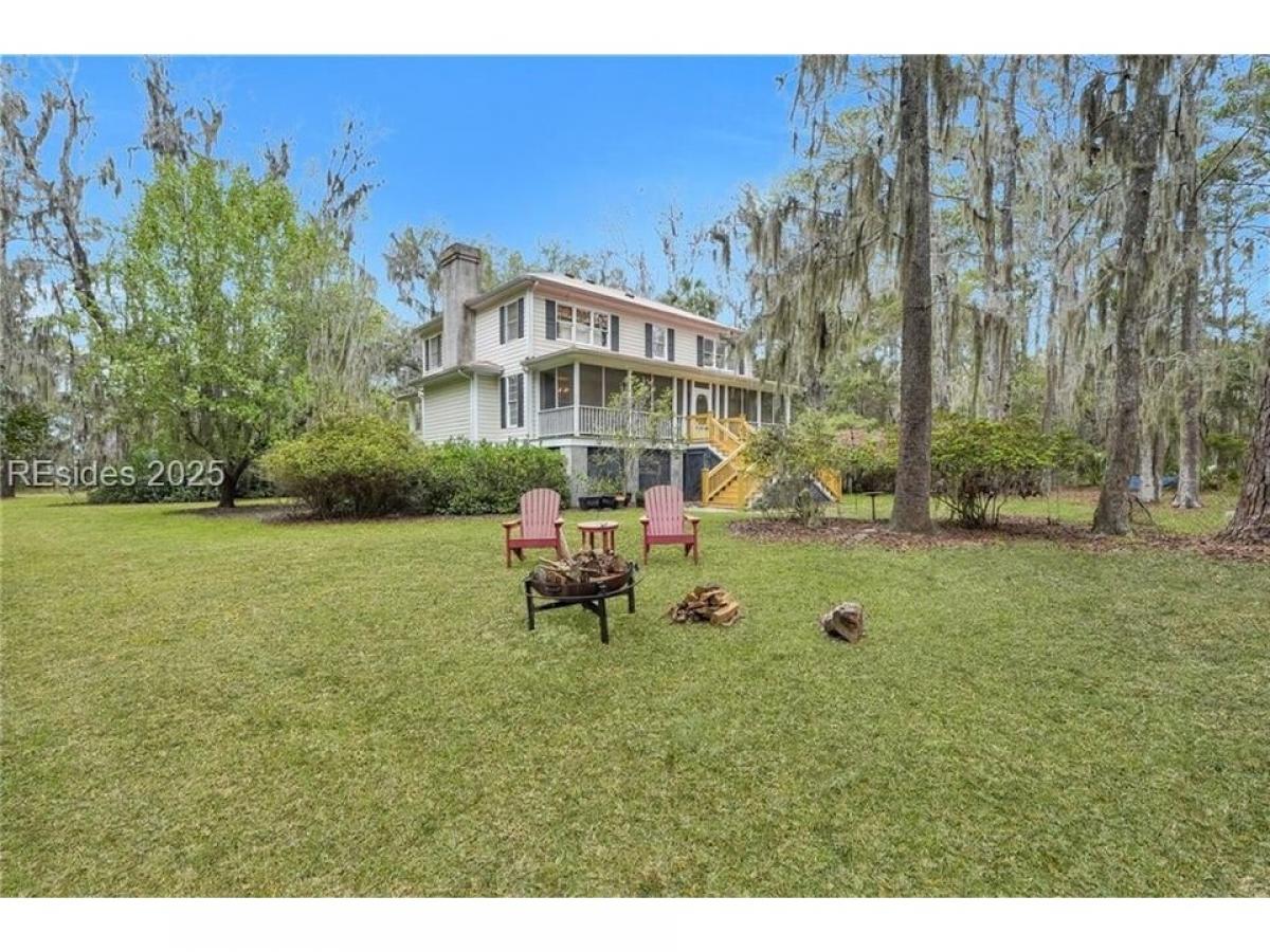 Picture of Home For Sale in Daufuskie Island, South Carolina, United States