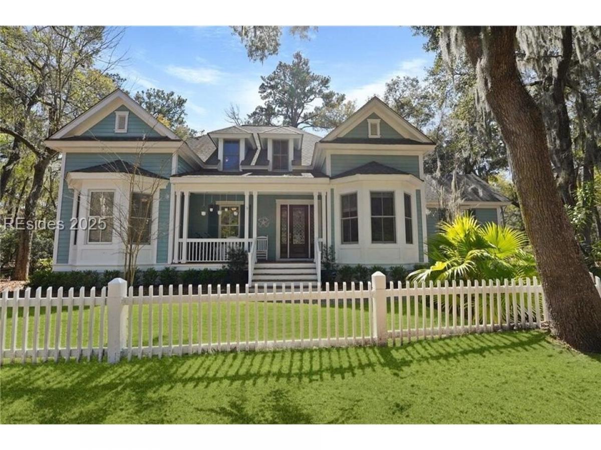 Picture of Home For Sale in Daufuskie Island, South Carolina, United States