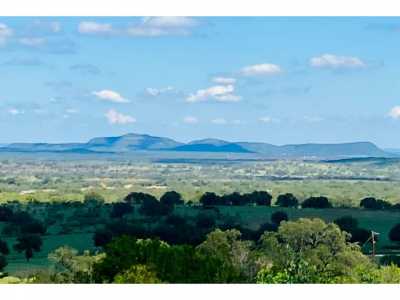 Home For Sale in Round Mountain, Texas