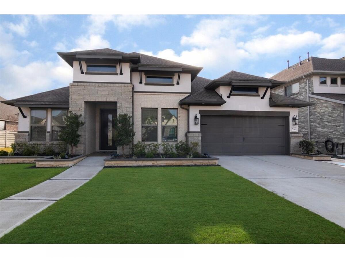 Picture of Home For Sale in Manvel, Texas, United States