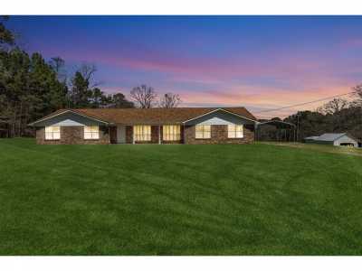 Home For Sale in Huntsville, Texas