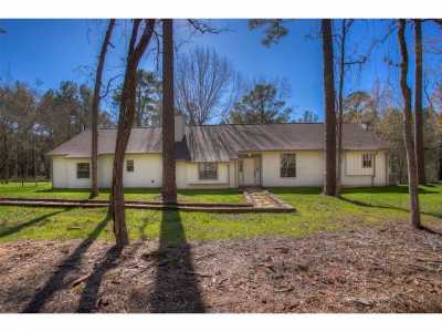 Home For Sale in Huntsville, Texas