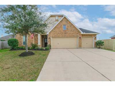Home For Sale in Alvin, Texas