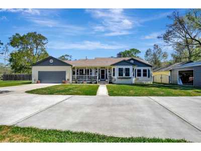 Home For Sale in Splendora, Texas
