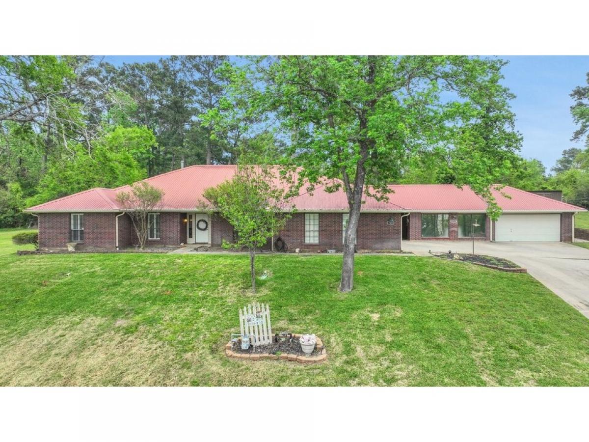 Picture of Home For Sale in Onalaska, Texas, United States