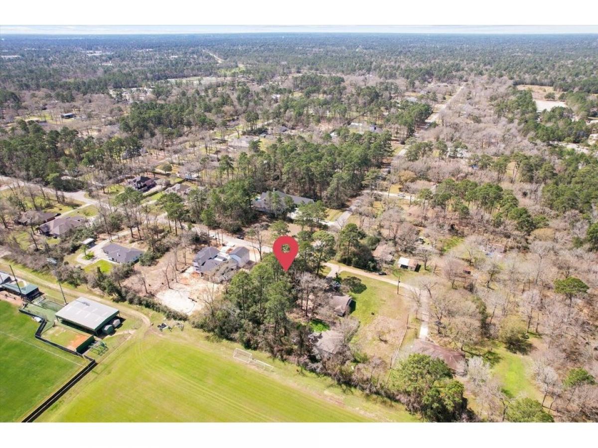 Picture of Residential Land For Sale in Conroe, Texas, United States