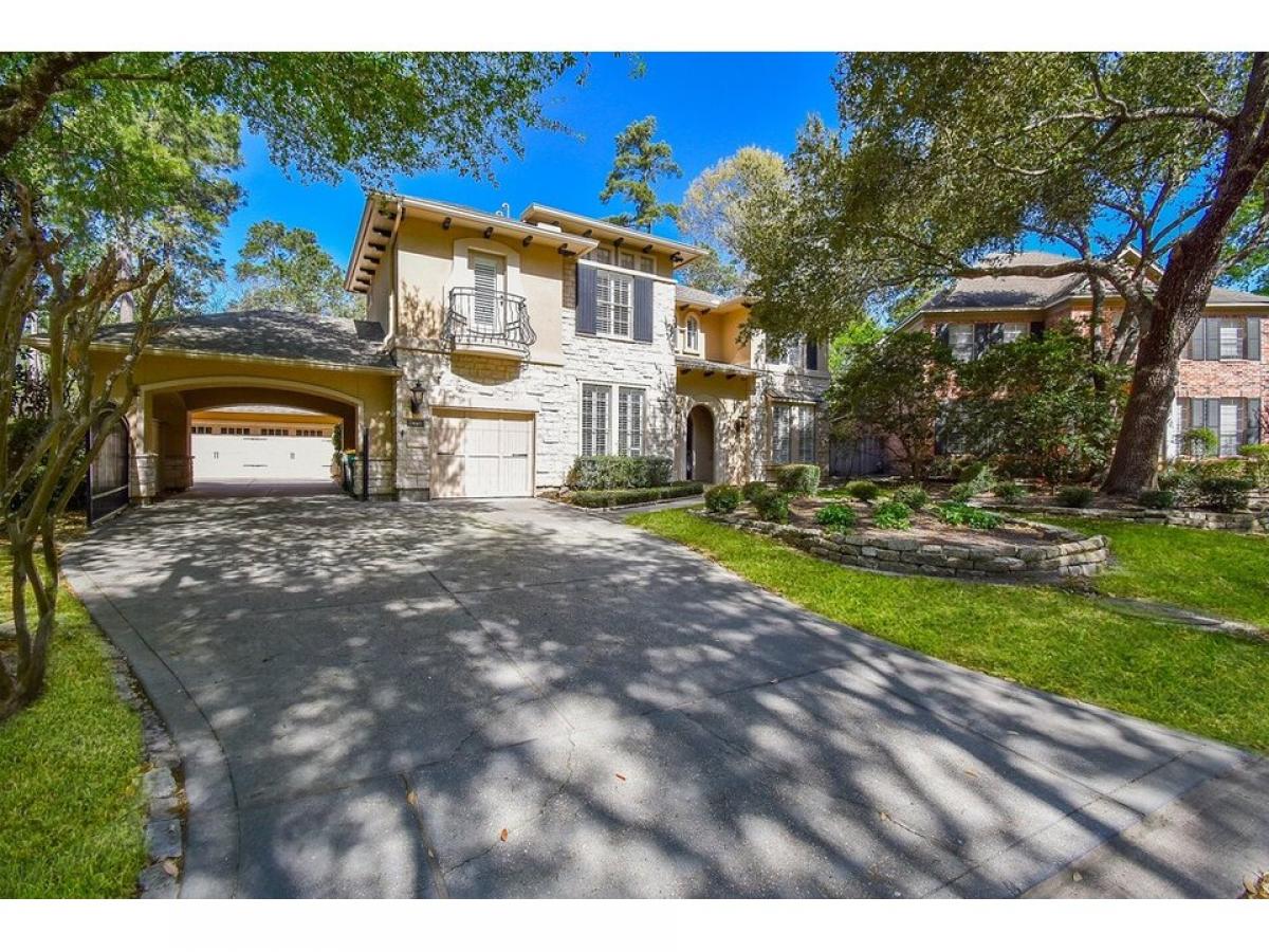 Picture of Home For Sale in The Woodlands, Texas, United States