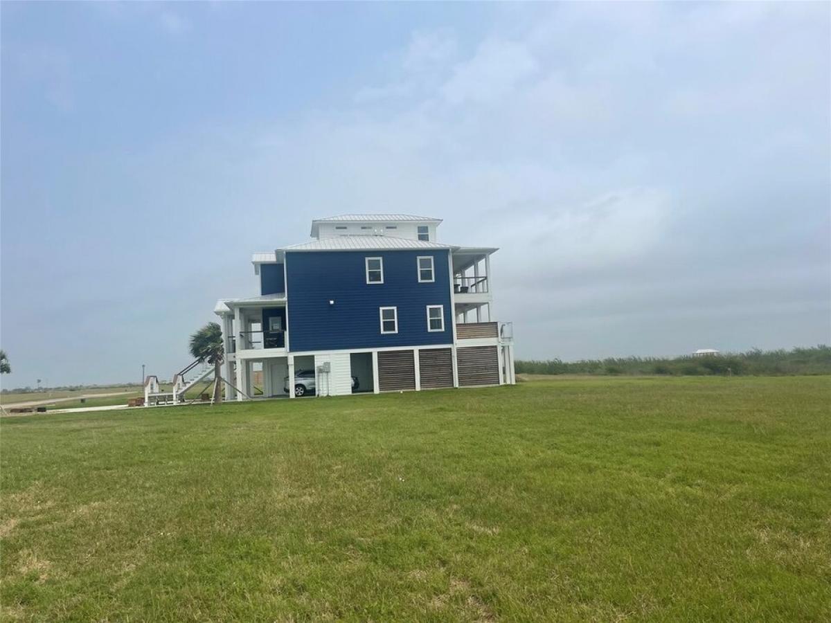 Picture of Residential Land For Sale in Palacios, Texas, United States