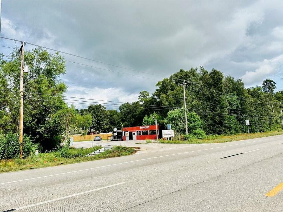 Picture of Residential Land For Sale in Porter, Texas, United States