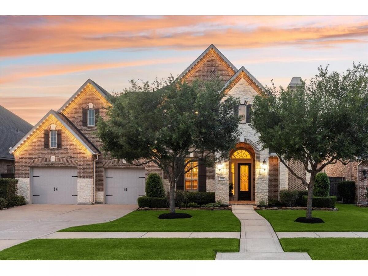 Picture of Home For Sale in Fulshear, Texas, United States