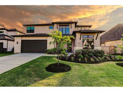 Home For Sale in Fulshear, Texas