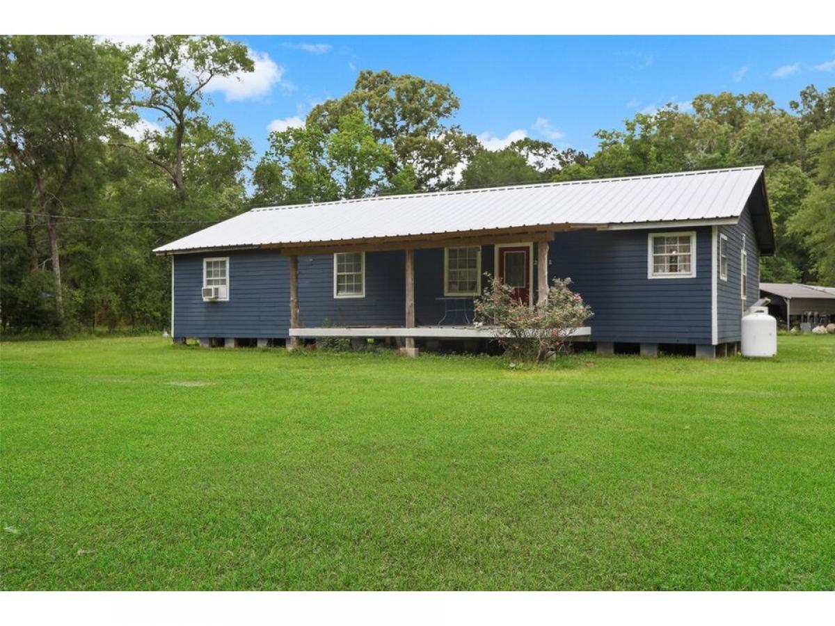 Picture of Home For Sale in Splendora, Texas, United States