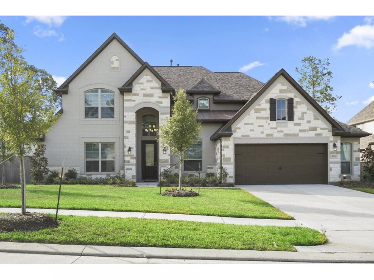 Picture of Home For Sale in Pinehurst, Texas, United States