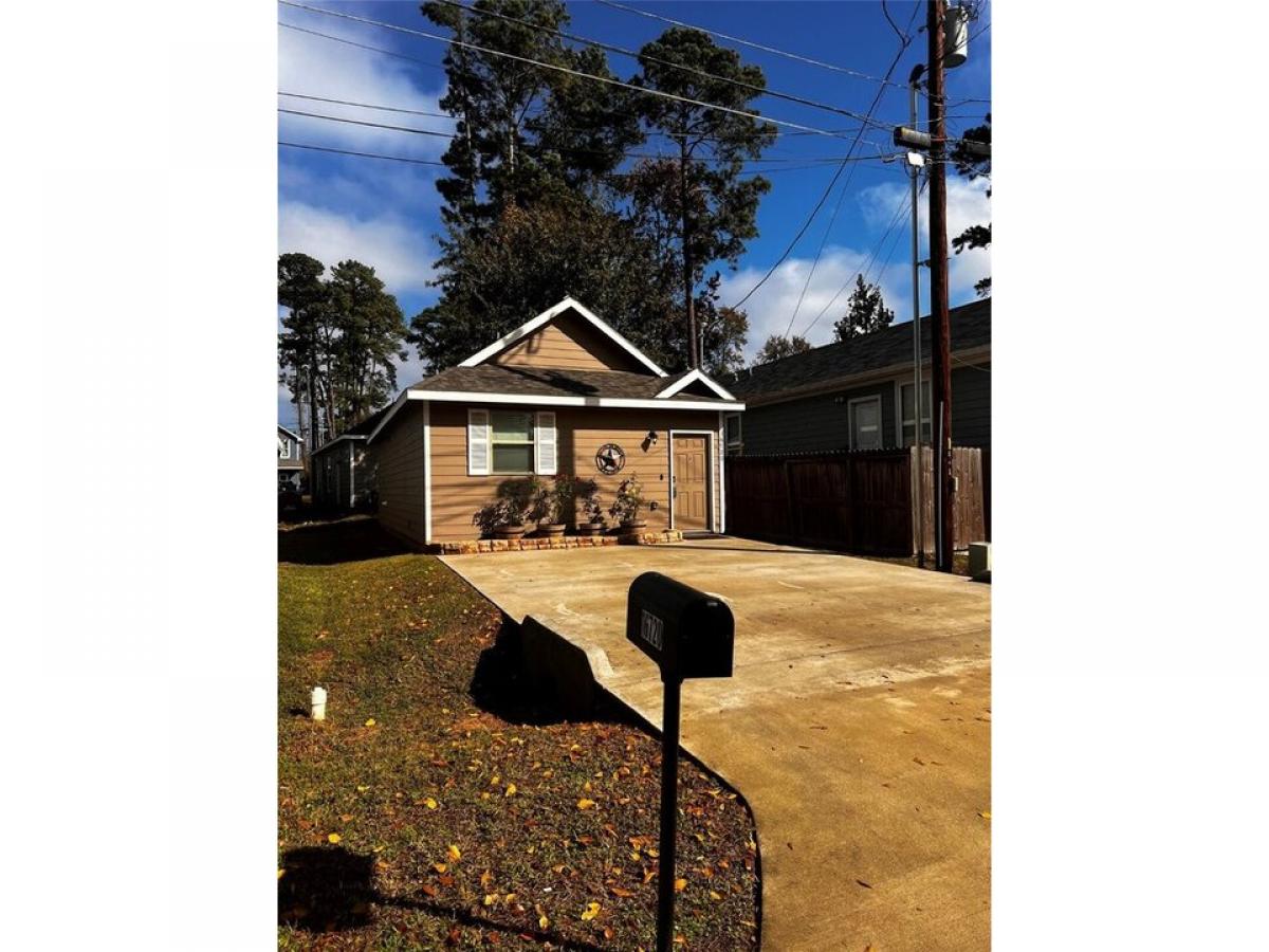 Picture of Home For Rent in Montgomery, Texas, United States