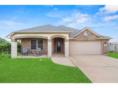 Home For Sale in Needville, Texas