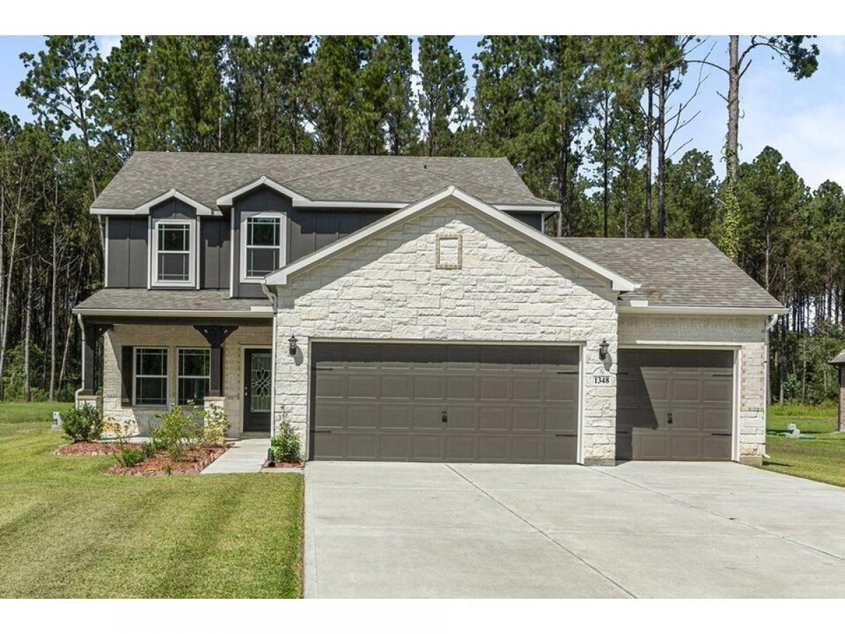 Picture of Home For Sale in Dayton, Texas, United States